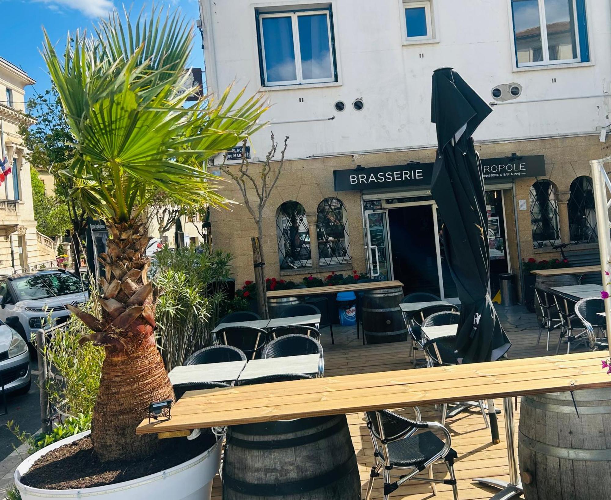 Hotel L'Acropole Nissan-lez-Enserune Zewnętrze zdjęcie